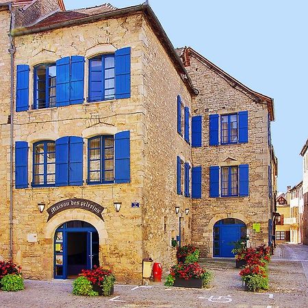 Gite La Maison Des Pelerins Villeneuve-d'Aveyron Экстерьер фото